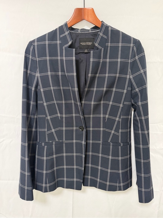 Banana Republic Jackets & Blazers - Banana Republic Navy Windowpane Single-Button Blazer